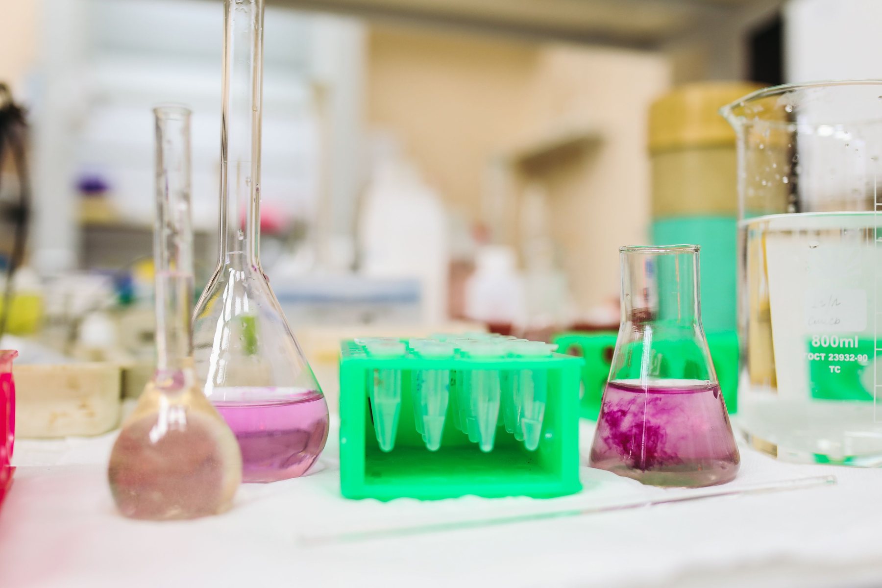 Food & Agricultural Analysis laboratory photo