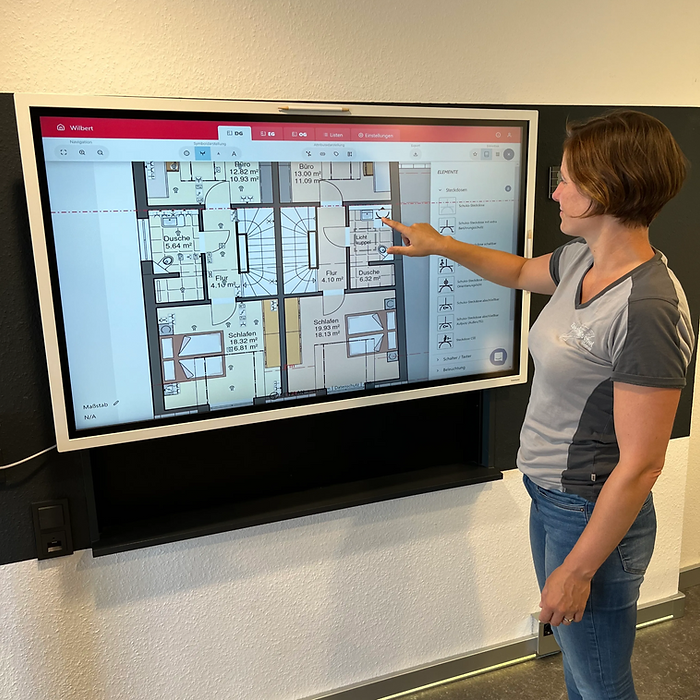 Elektroplanung am 55” Touchscreen mit JETPLAN
