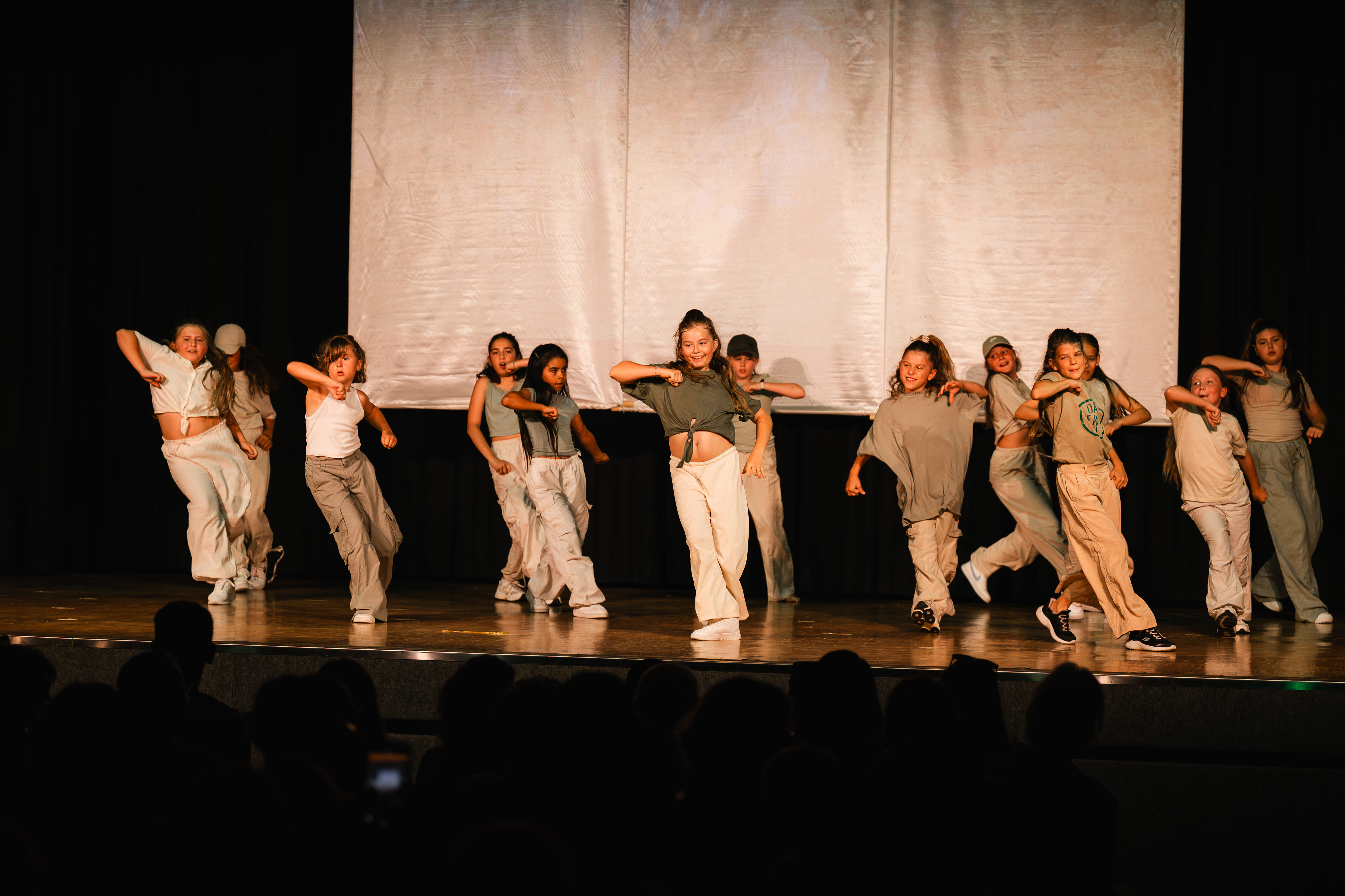 Commercial Dance (ab 12 Jahren) 