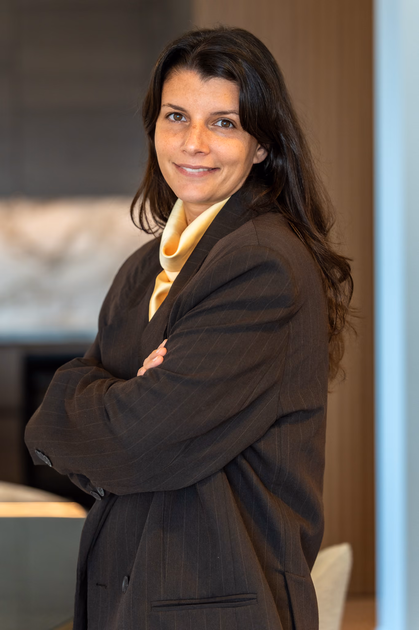 Luisa, Life Properties agent