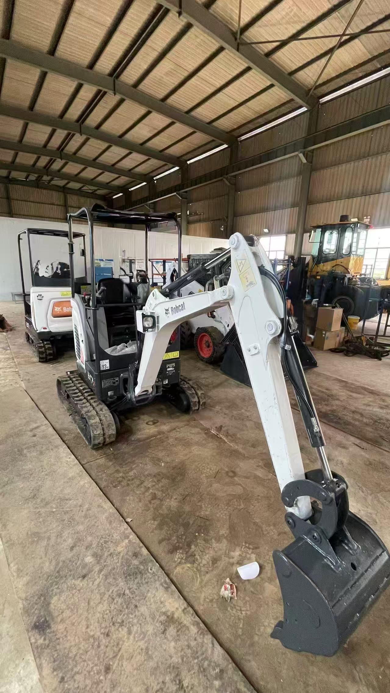 2021 Bobcat E17Z mini excavator, 2,260 hours — photo 1
