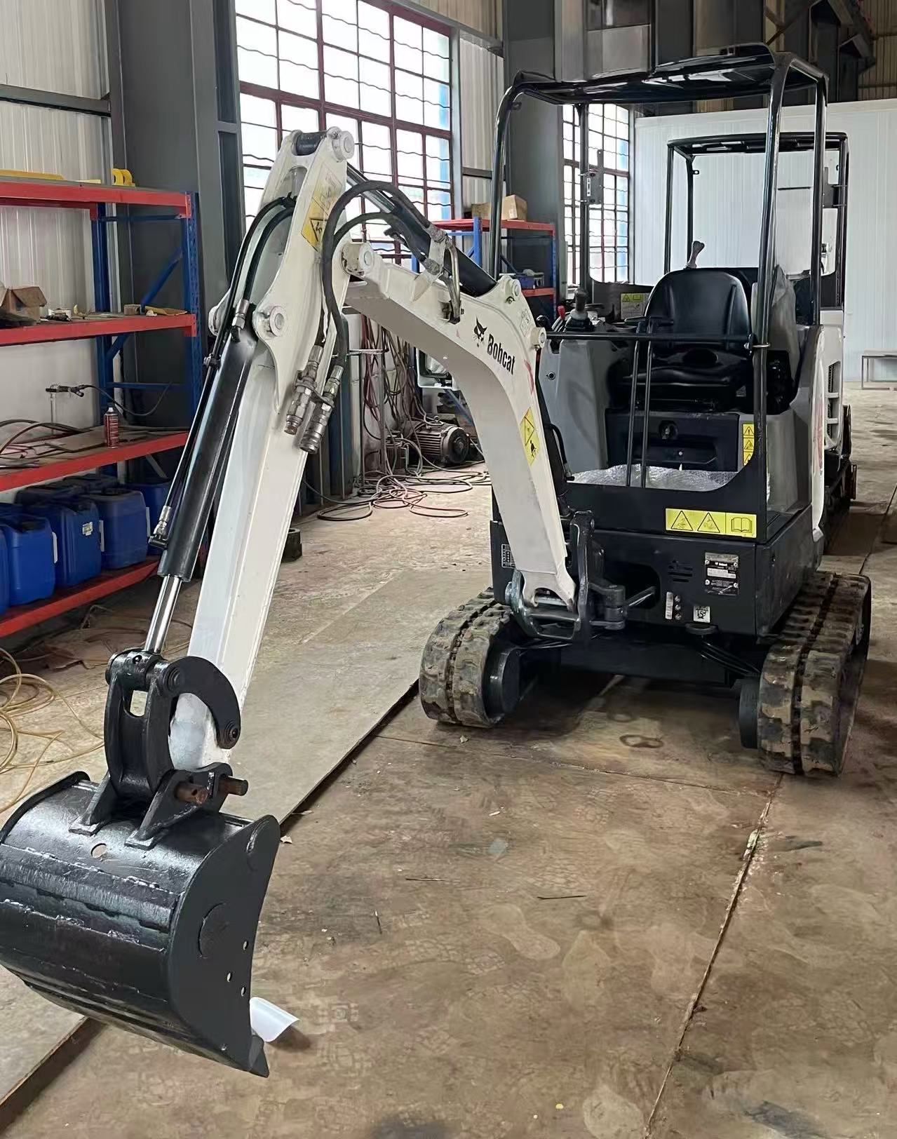 2021 Bobcat E17Z mini excavator, 2,260 hours — photo 2