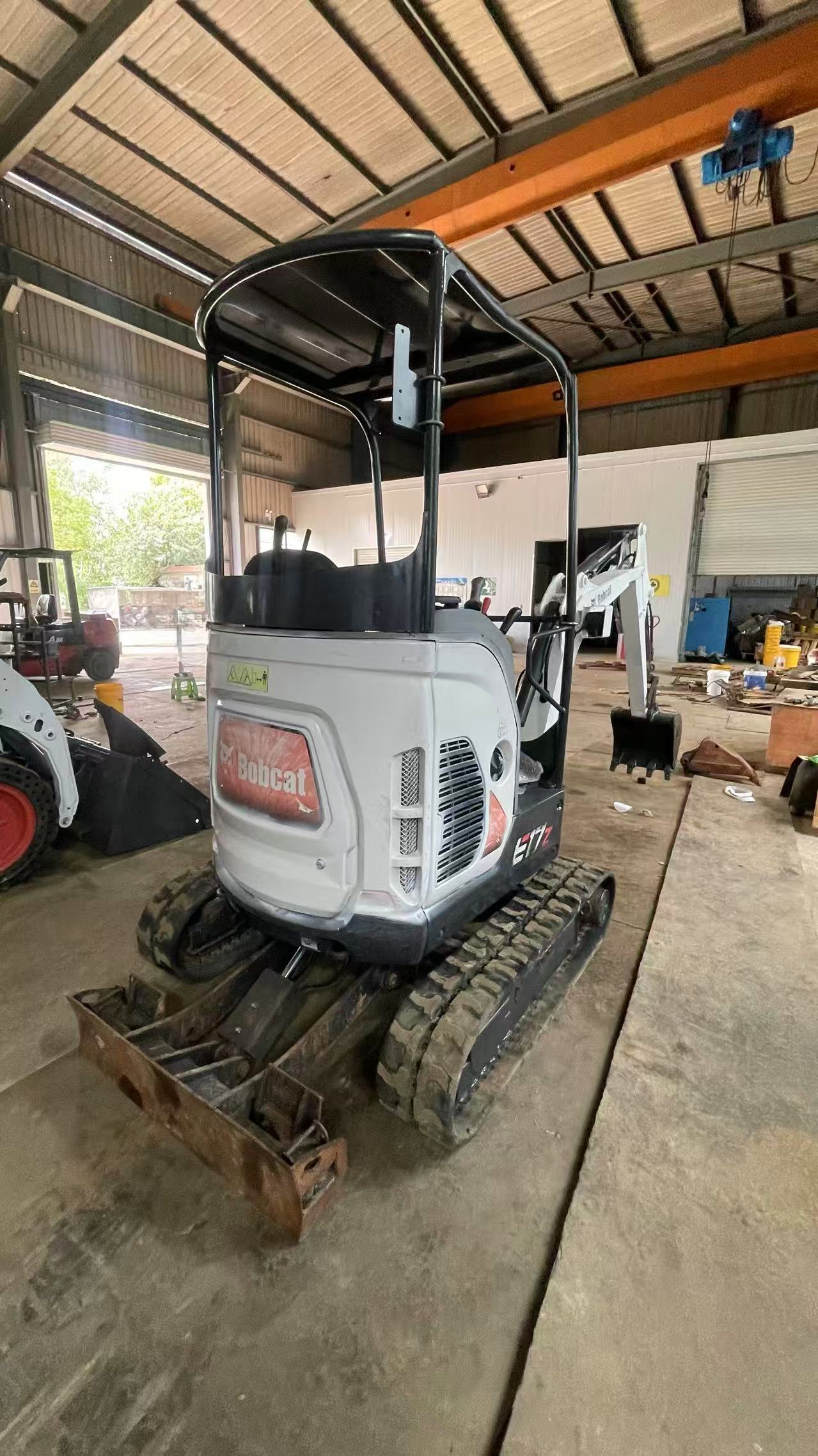 2021 Bobcat E17Z mini excavator, 2,260 hours — photo 3