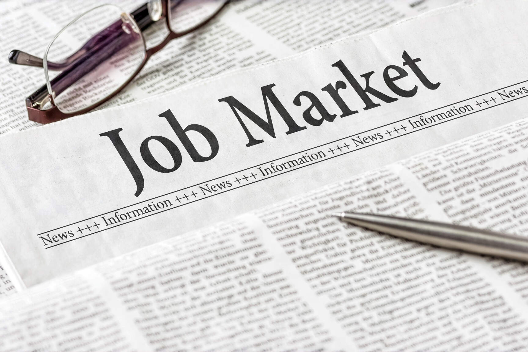 The Job Market in 2025: What’s Hot, What’s Not, and Where the Opportunities Are