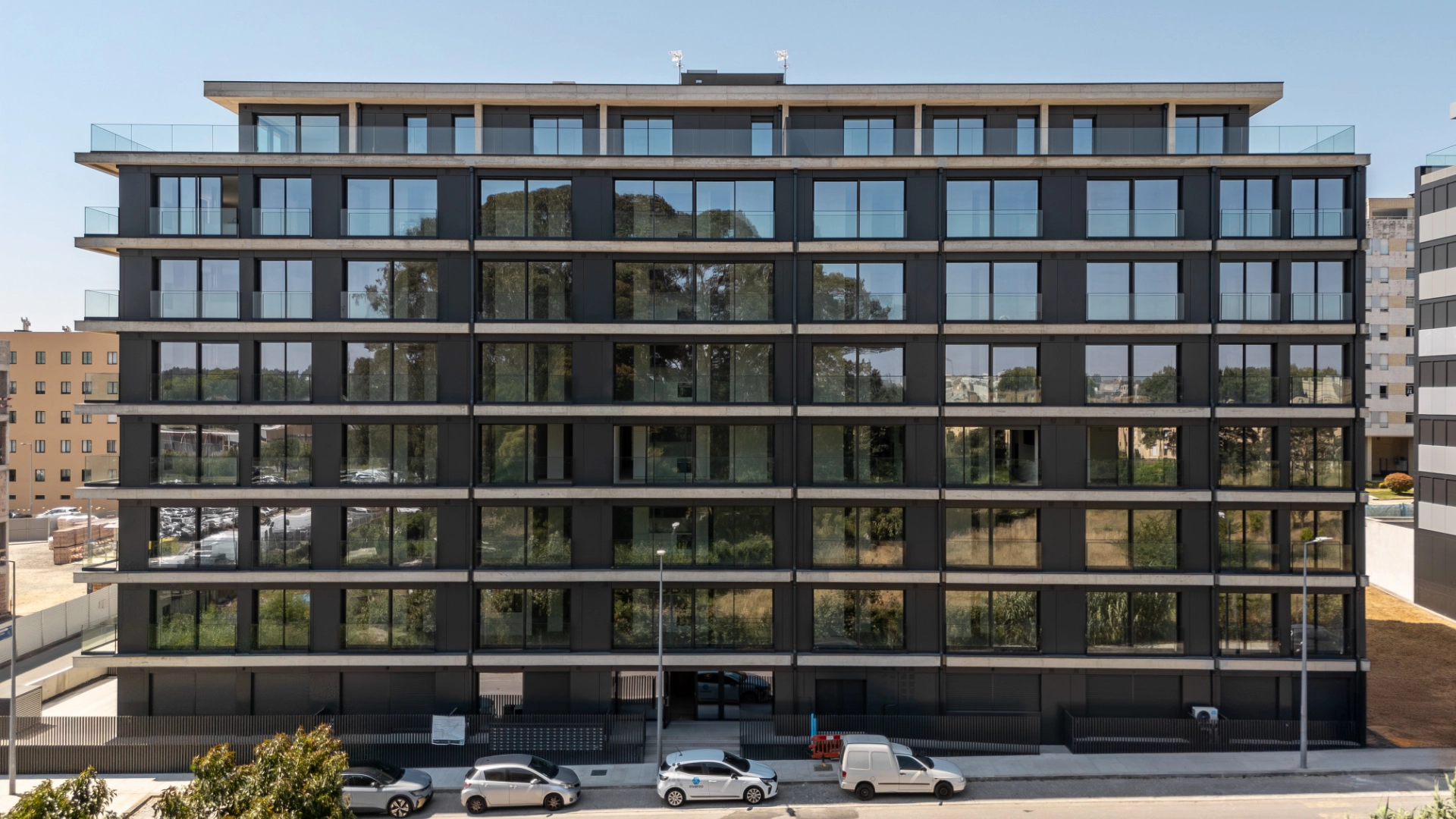 Caulinos Residences