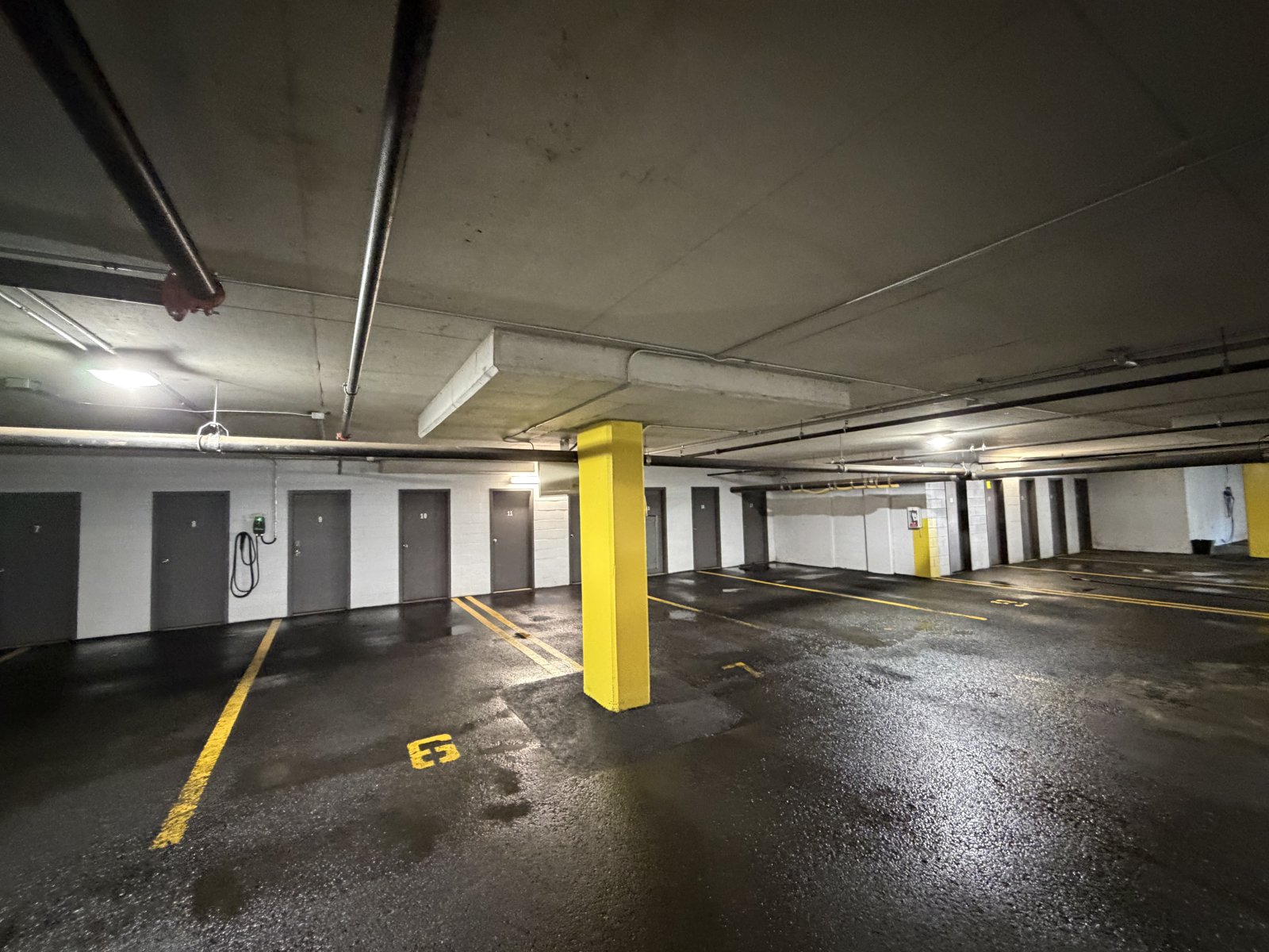 Pavé et stationnement