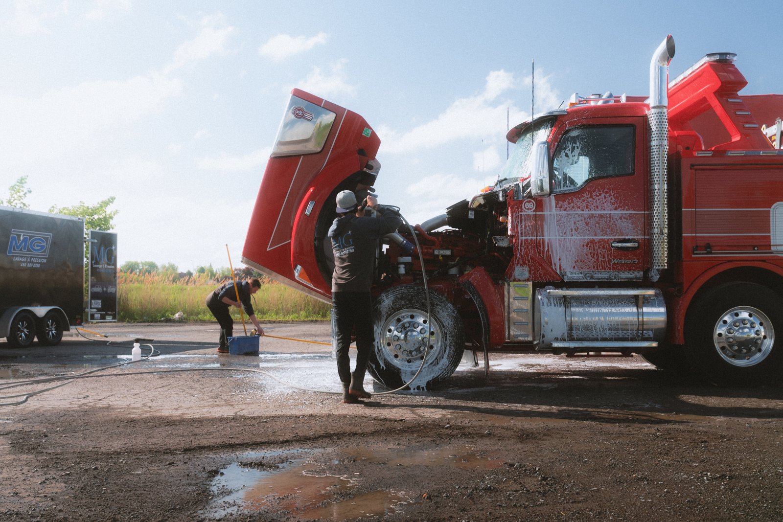 Semi truck