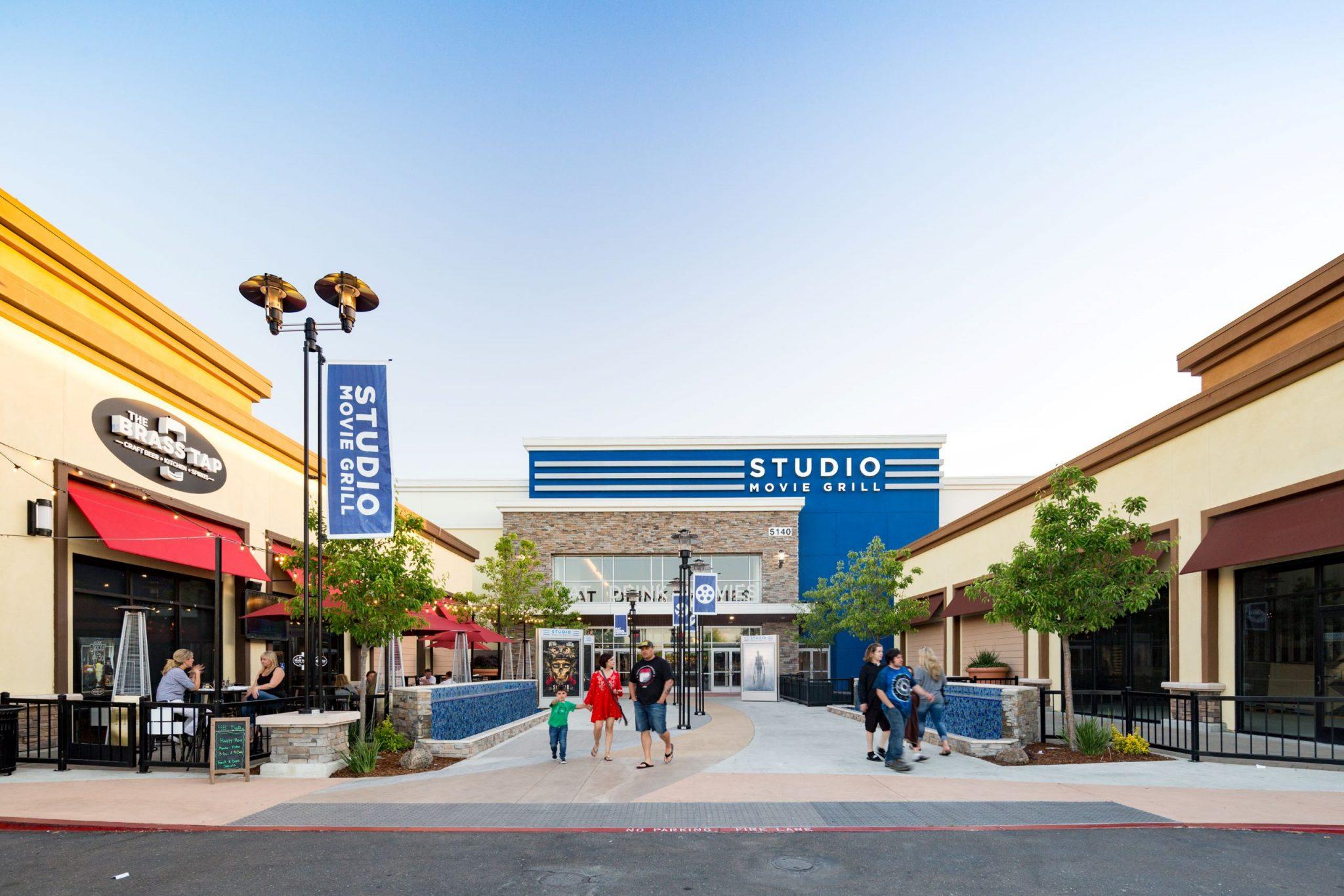 Studio Movie Grill