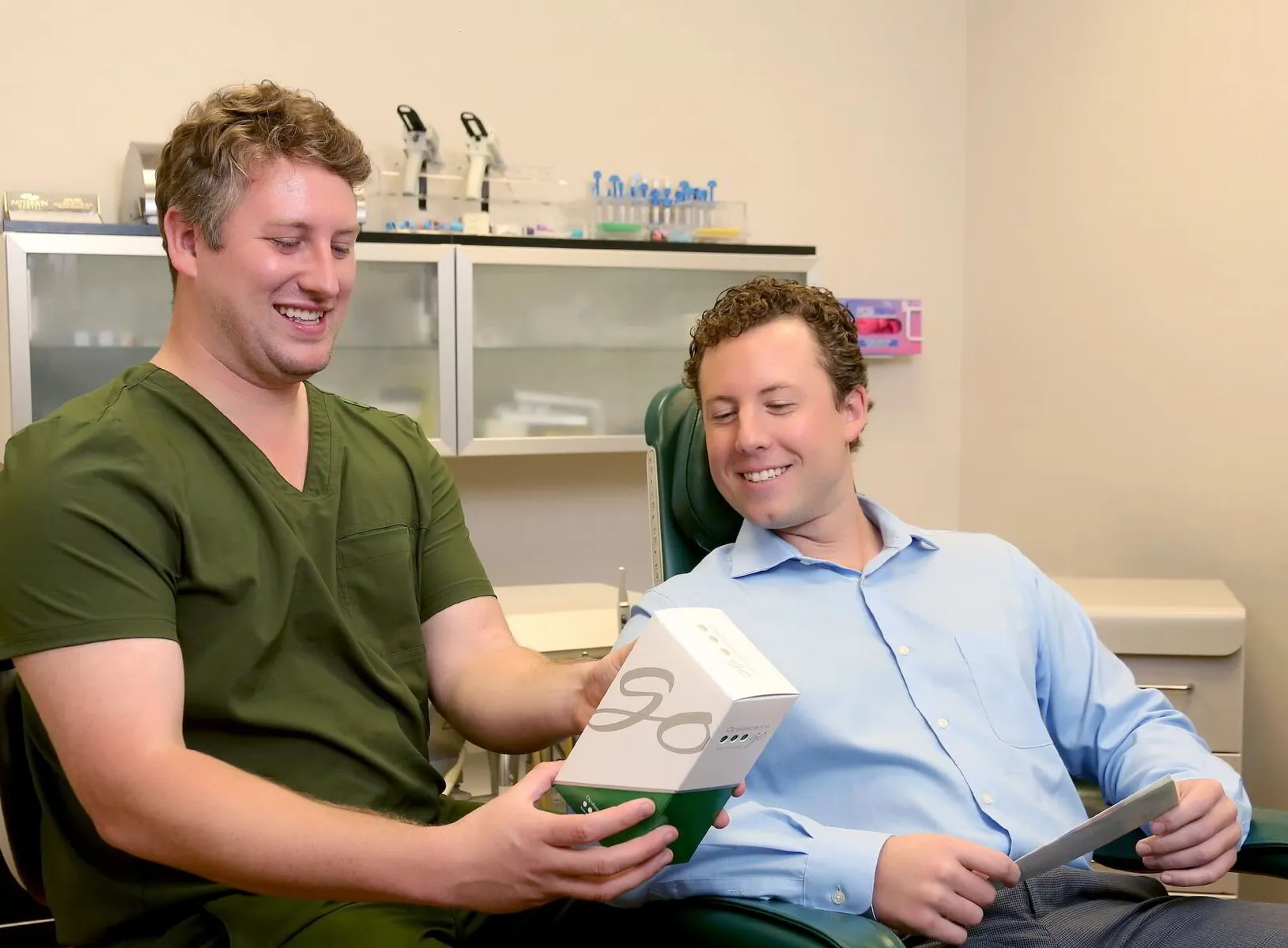 Dr Explaining something to patient