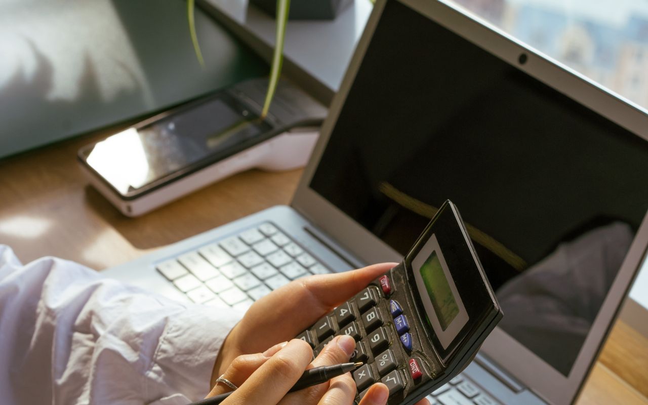 Your Quarterly GST/HST Return Is Due October 31. Here Is What to Have Ready.