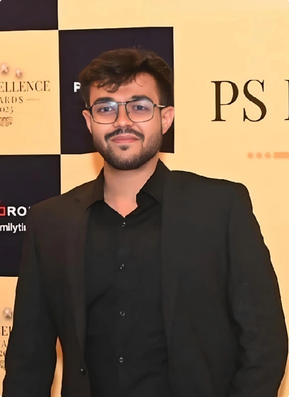 Portrait of Sahil Hashami