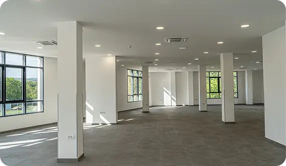 Prostrana open-space kancelarija od 290m2 na prvom spratu za IT firme i veće timove, Hub Vizantija Niš.