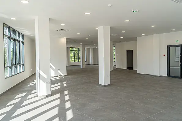 Iznajmljivanje poslovnog prostora u prizemlju od 92m2 za startup timove i freelancere, Hub Vizantija Niš
