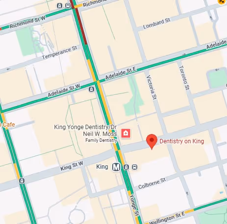 Map showing Dentistry on King near King St W and Yonge St with green, yellow, and red traffic lines.
