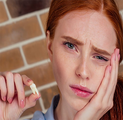 Tooth Extraction Services in Downtown Toronto