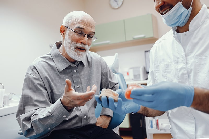 In Need of Denture Services in Downtown Toronto