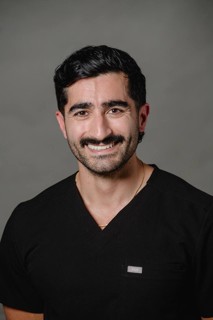 Dr. Eilyad Honarparvar