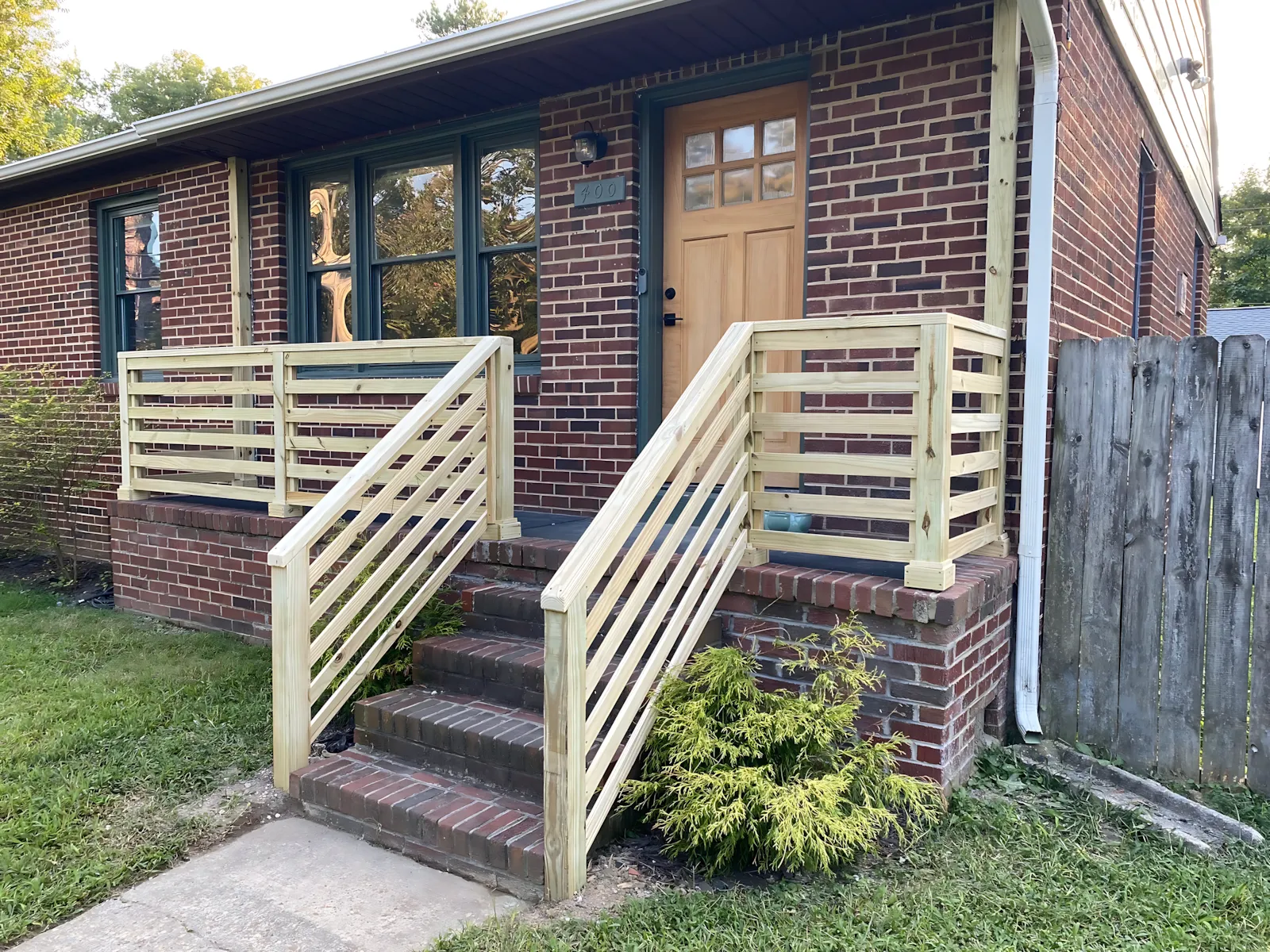Custom front porch railings in Richmond VA