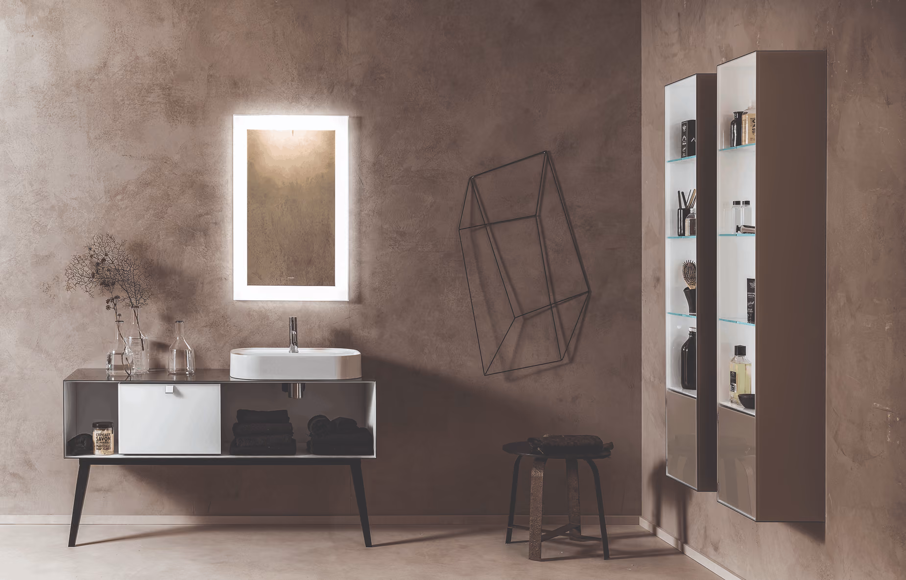 Artelinea minimalist bathroom design with balanced proportions and architectural clarity
