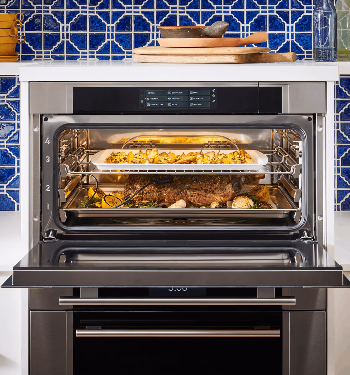 Wolf steam oven for built-in kitchen installation