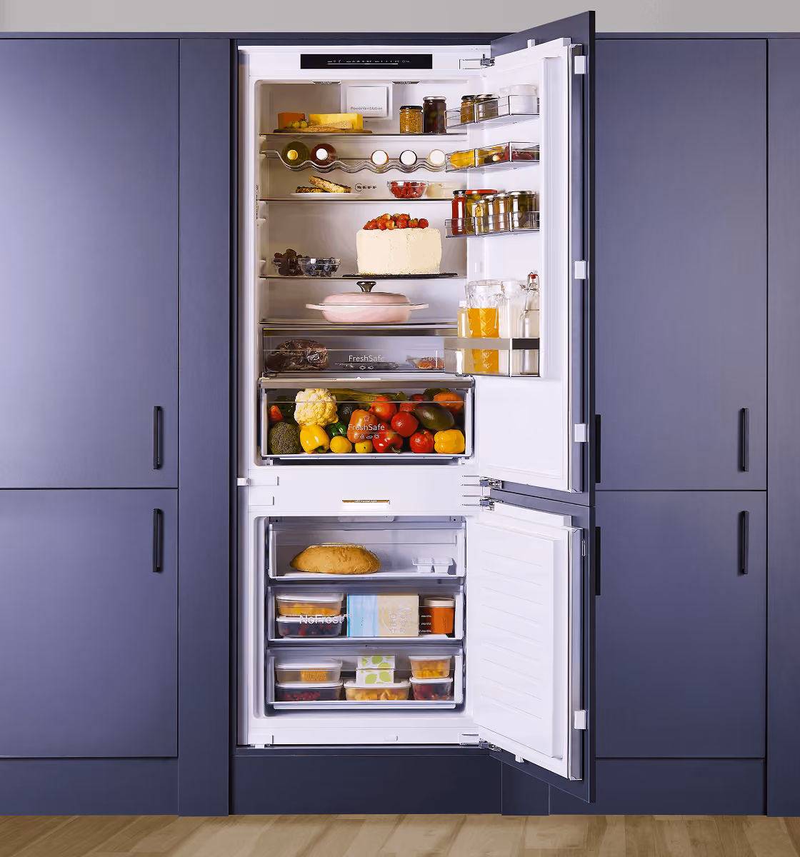 NEFF integrated refrigerator with adjustable interior shelving
