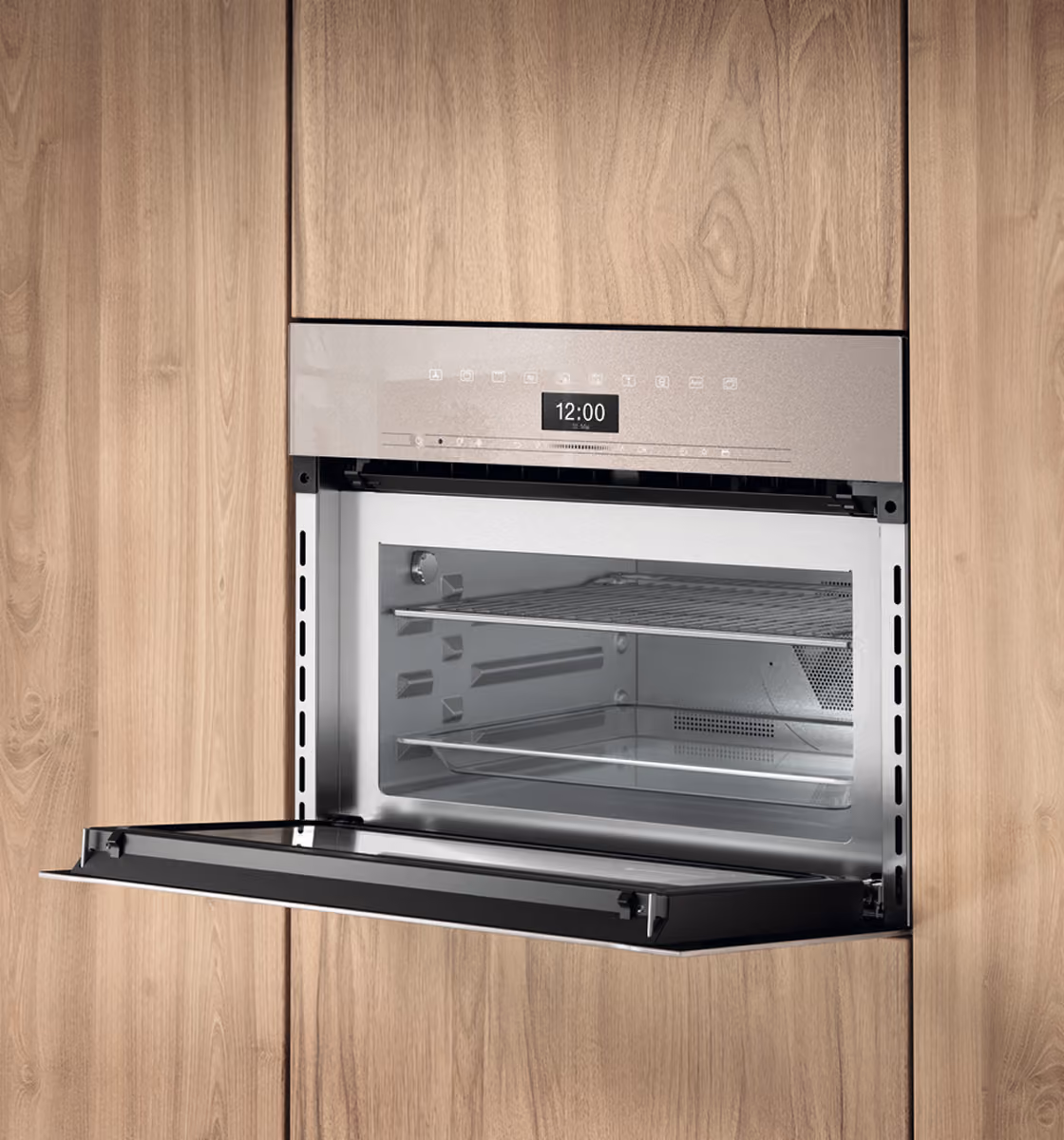 Miele built-in microwave oven with touch control panel