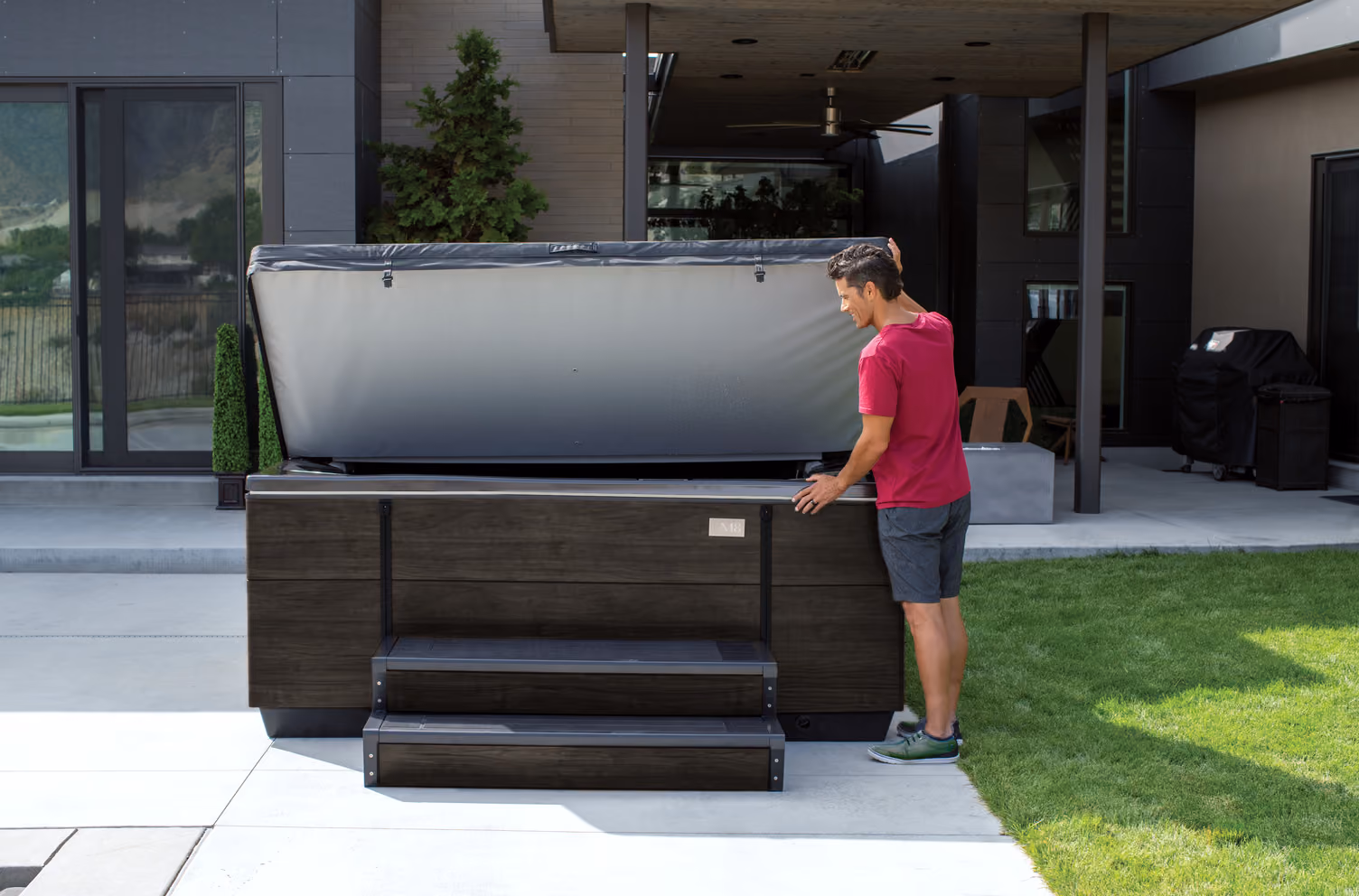 Bullfrog Patio Performance spa cover