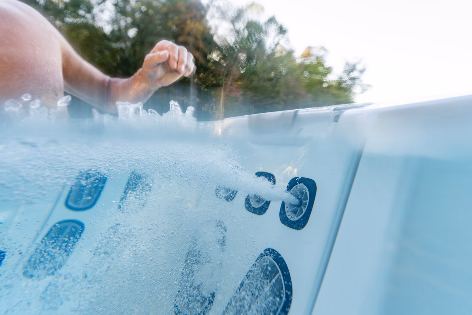Bullfrog spa multi-function auxiliary controls