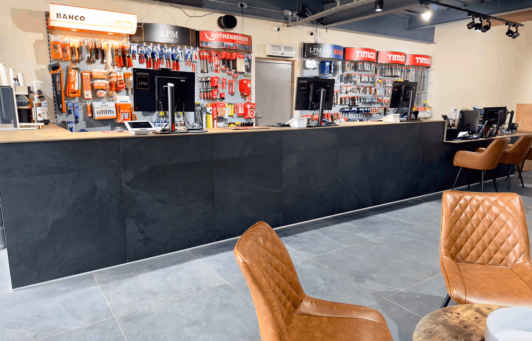 LPM trade counter for plumbing and heating supplies