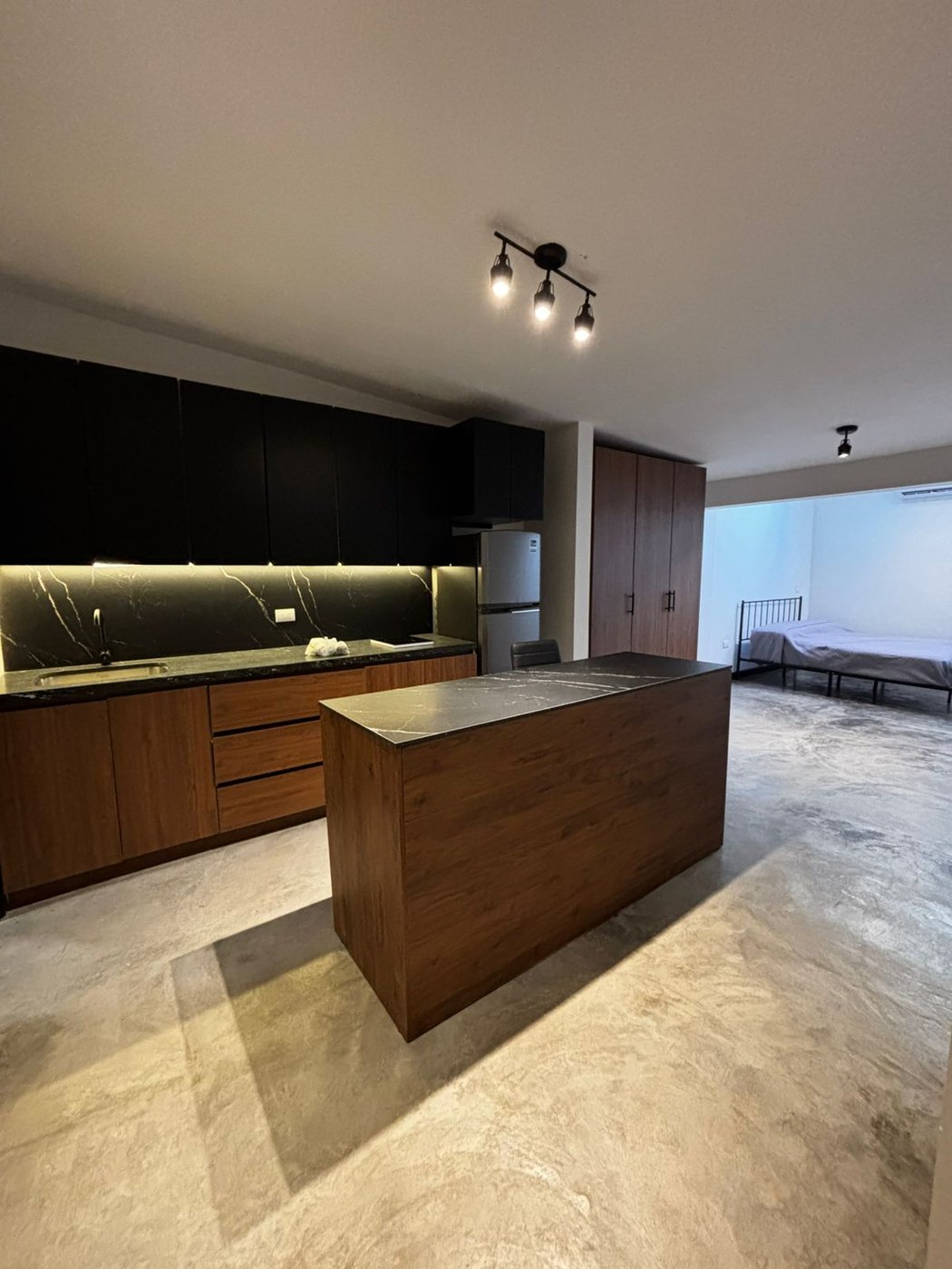 Studio overview