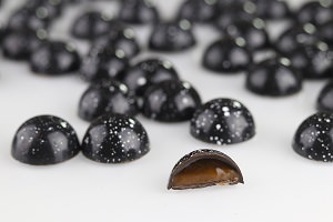 Molded bonbons Starry Night