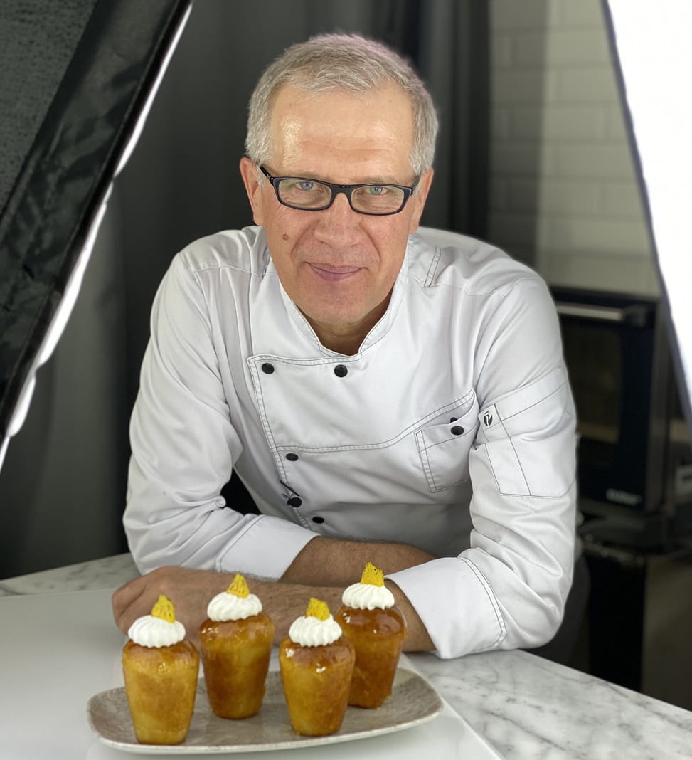 Dmitrii, dough specialist at LeChefio