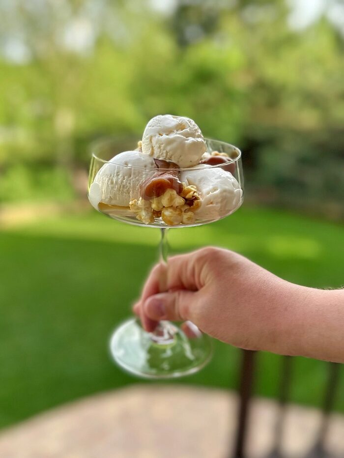 Popcorn ice cream with caramel