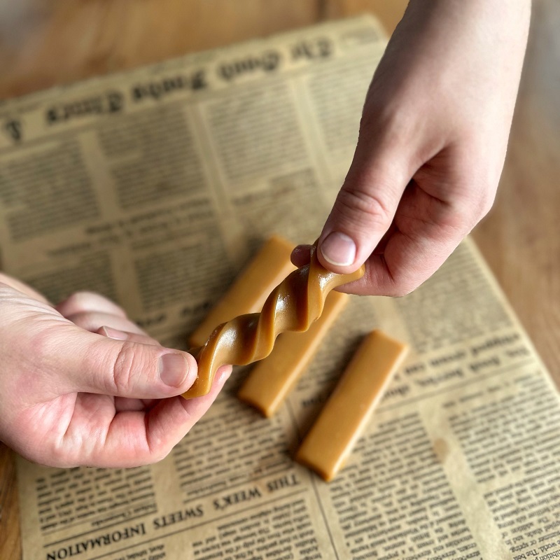 Honey toffees