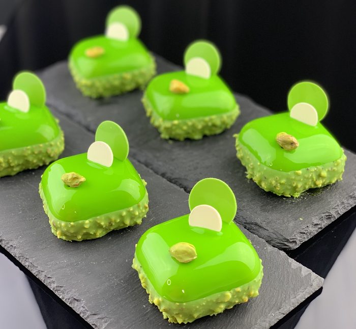 Shiraz Petit Gateaux