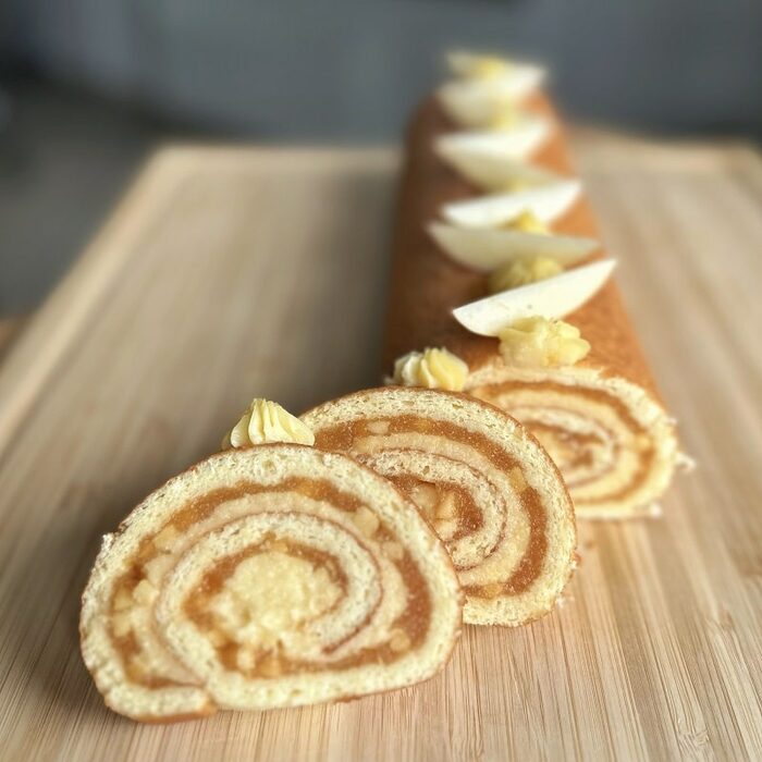 Apple Viennese roll