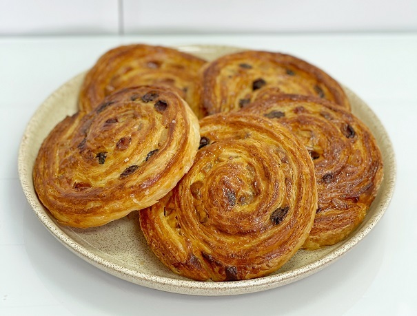 Aromatic pastry snails