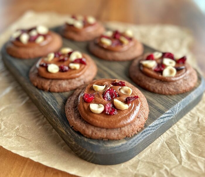 Chocolate Cookies with Nuts and Chocolate Spread
