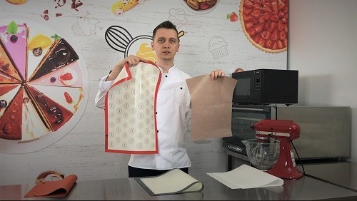 Online dessert table and candy bar course