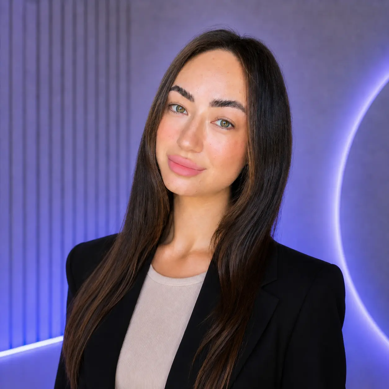 María, fundadora de Operativa IA, especialista en automatización e inteligencia artificial