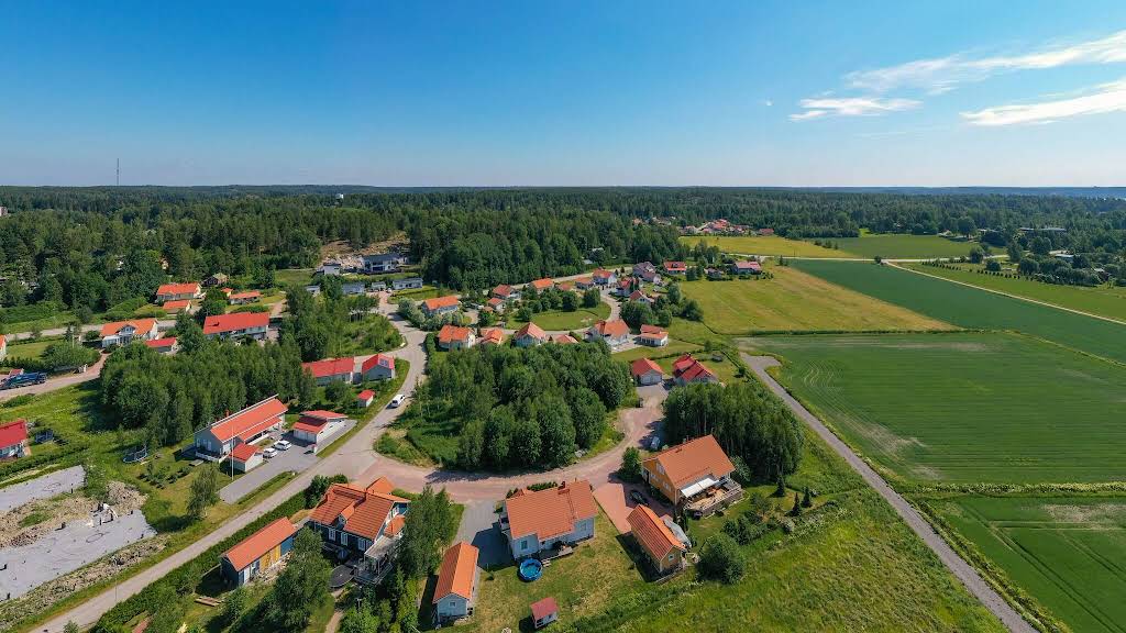 Pumppaamohuolto, ohituspumppaus ja PE-muovihitsaus Siuntiossa