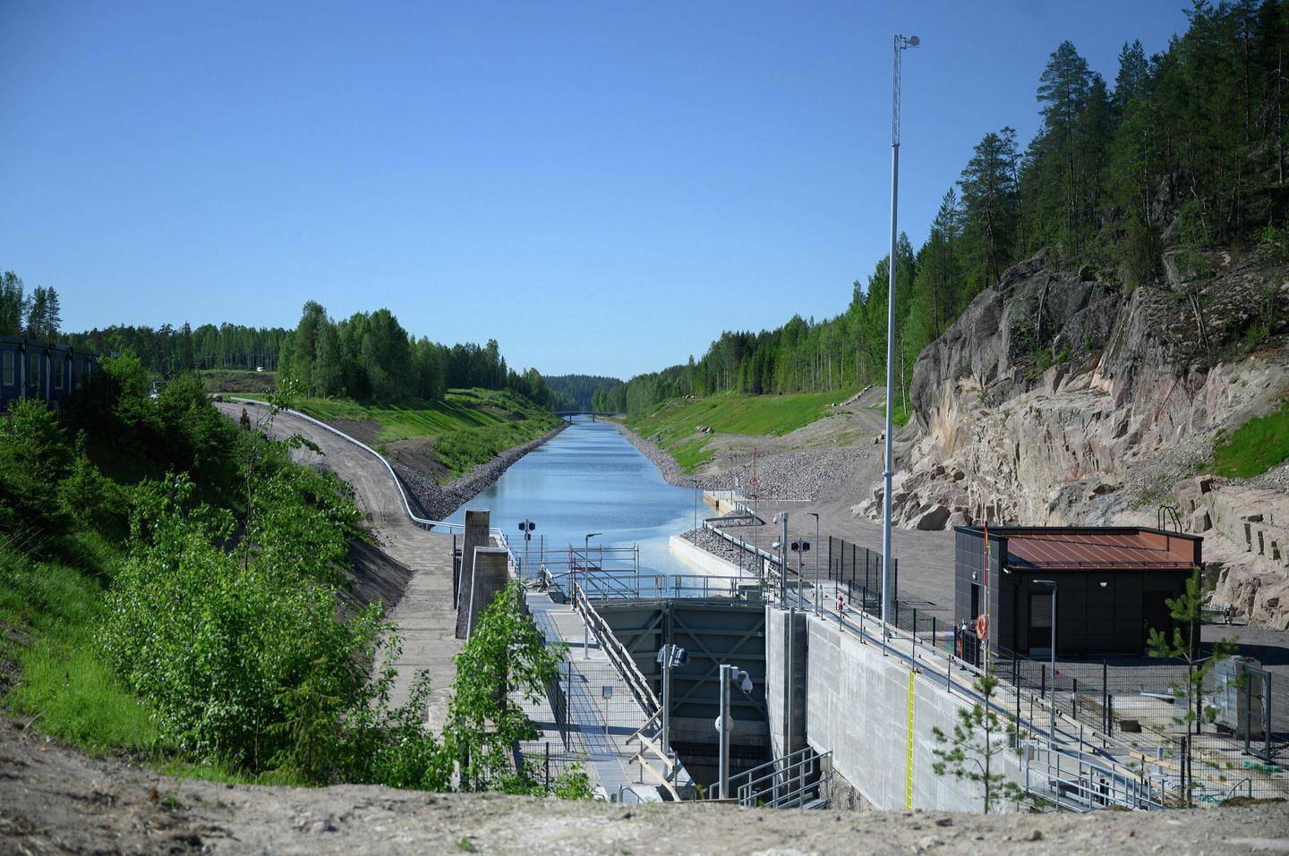 Pumppaamohuolto, ohituspumppaus ja PE-muovihitsaus Iitissä