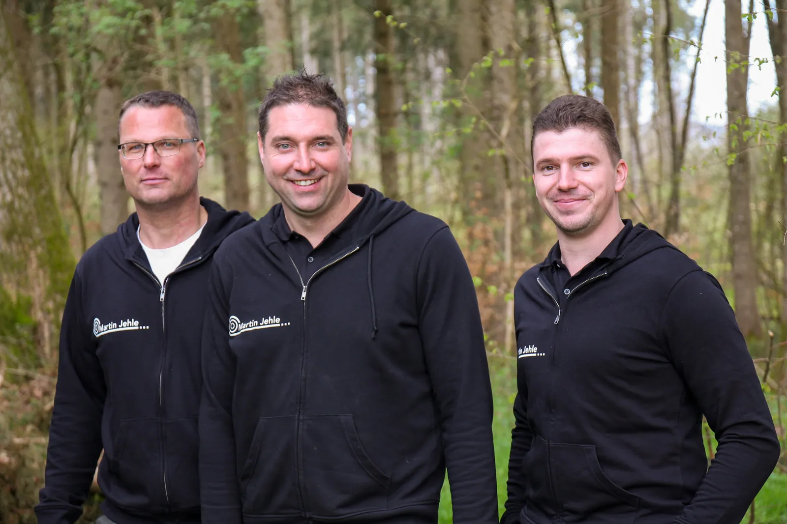 Das Team der Jehle GmbH im Wald