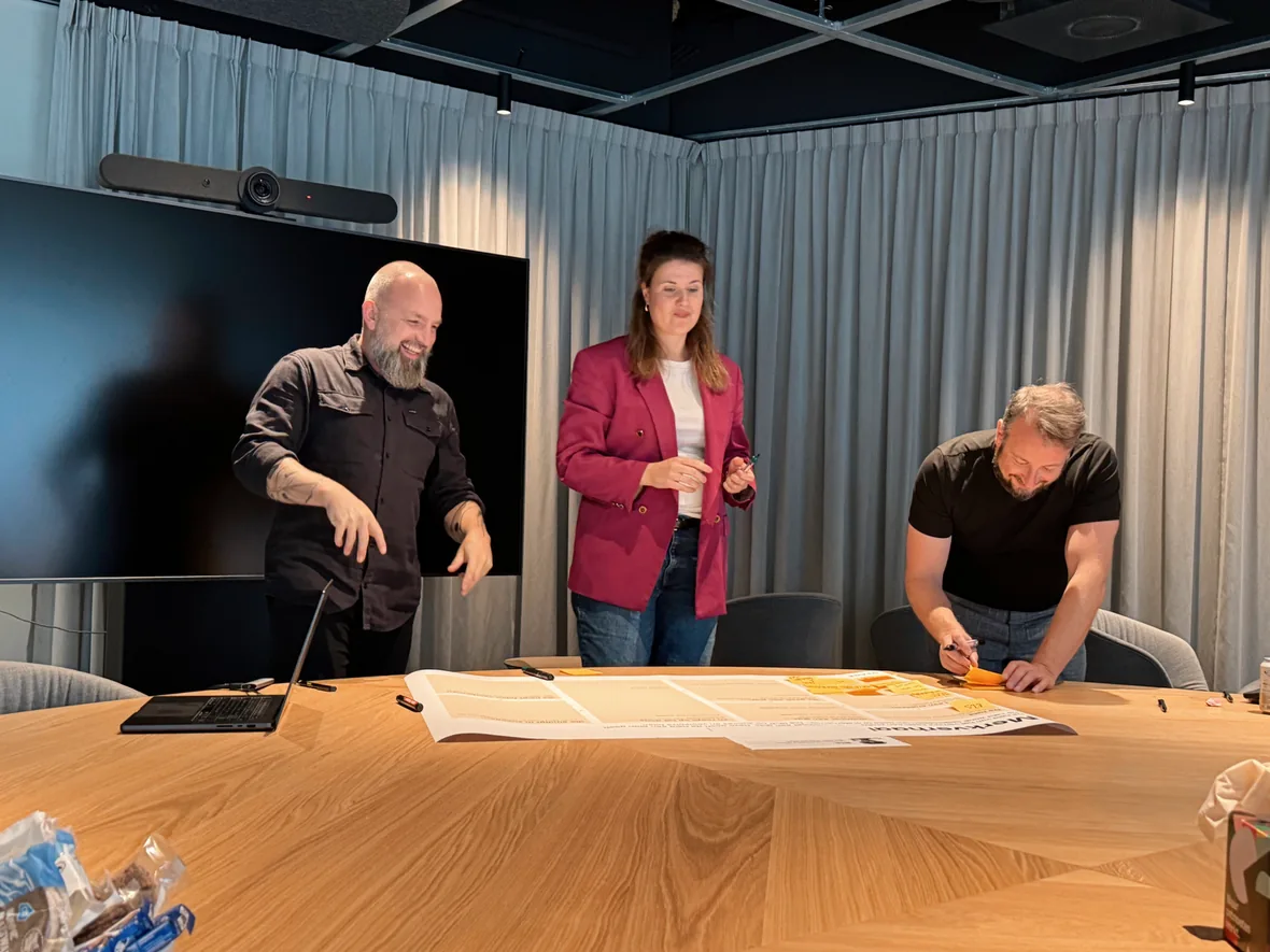 Collega's aan het werk