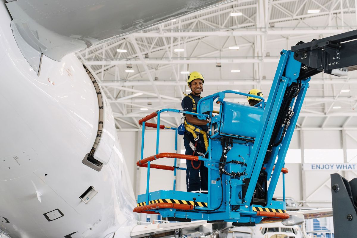 NDT (Non-Destructive-Testing) Engineer shares insight – “Even a 2mm crack can ground an aircraft”