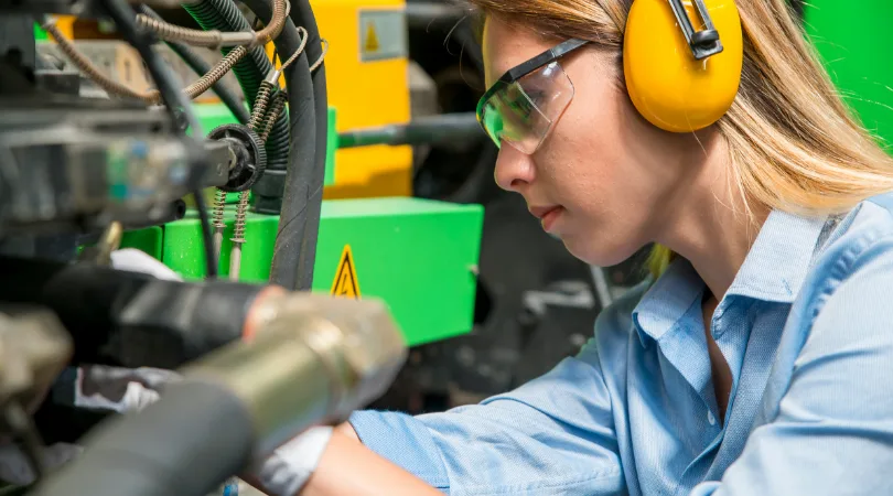 female-engineer-working-on-engine