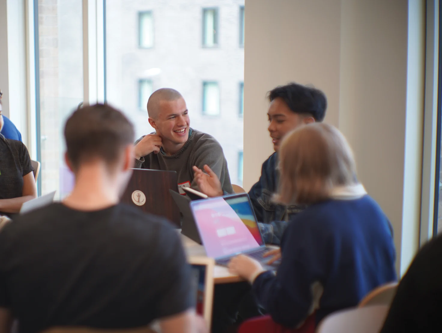 classes-at-london-interdisciplinary-school