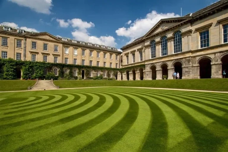 Oxford outdoors