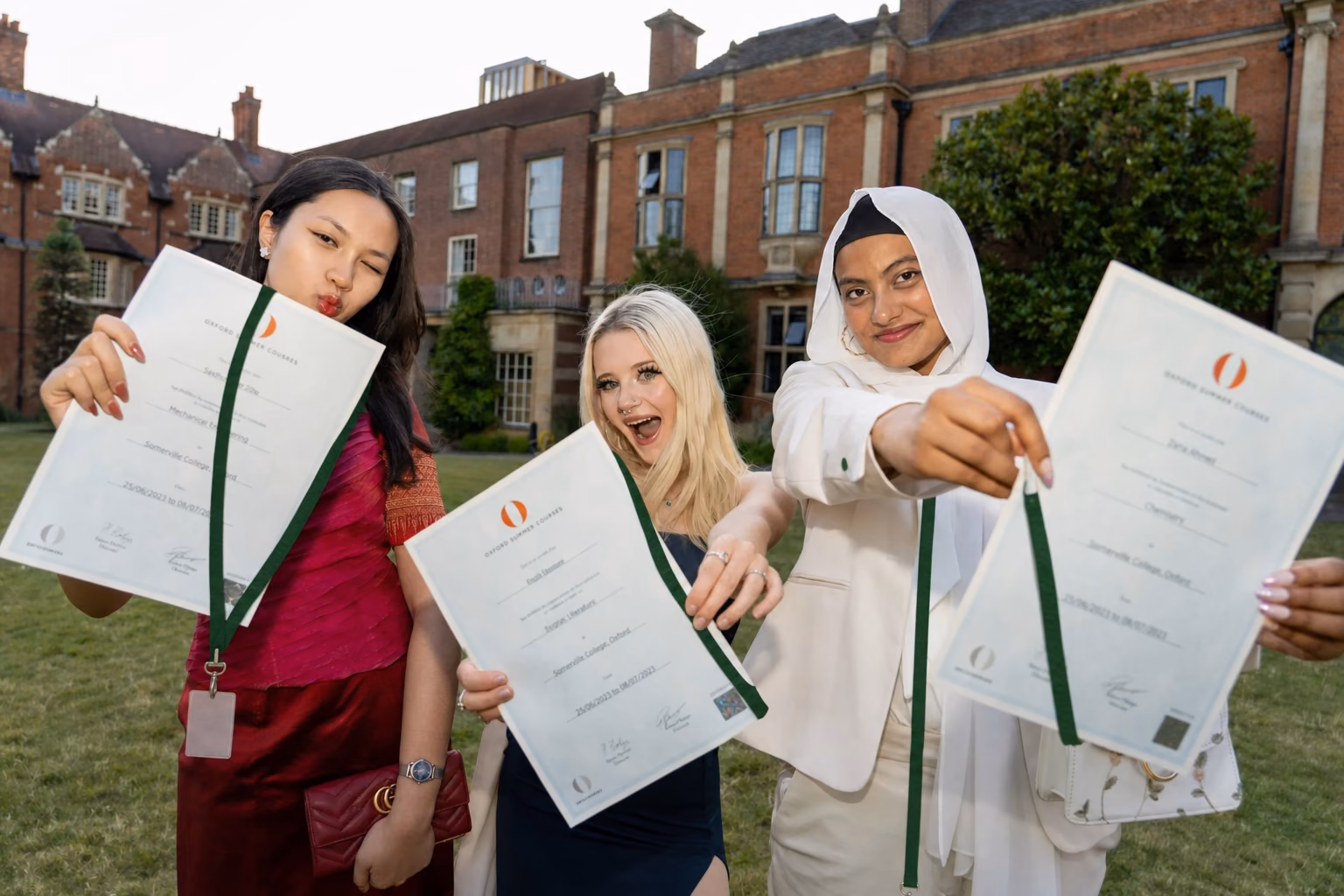 Benefits of Creative Writing Summer School at Atlas Summer Courses