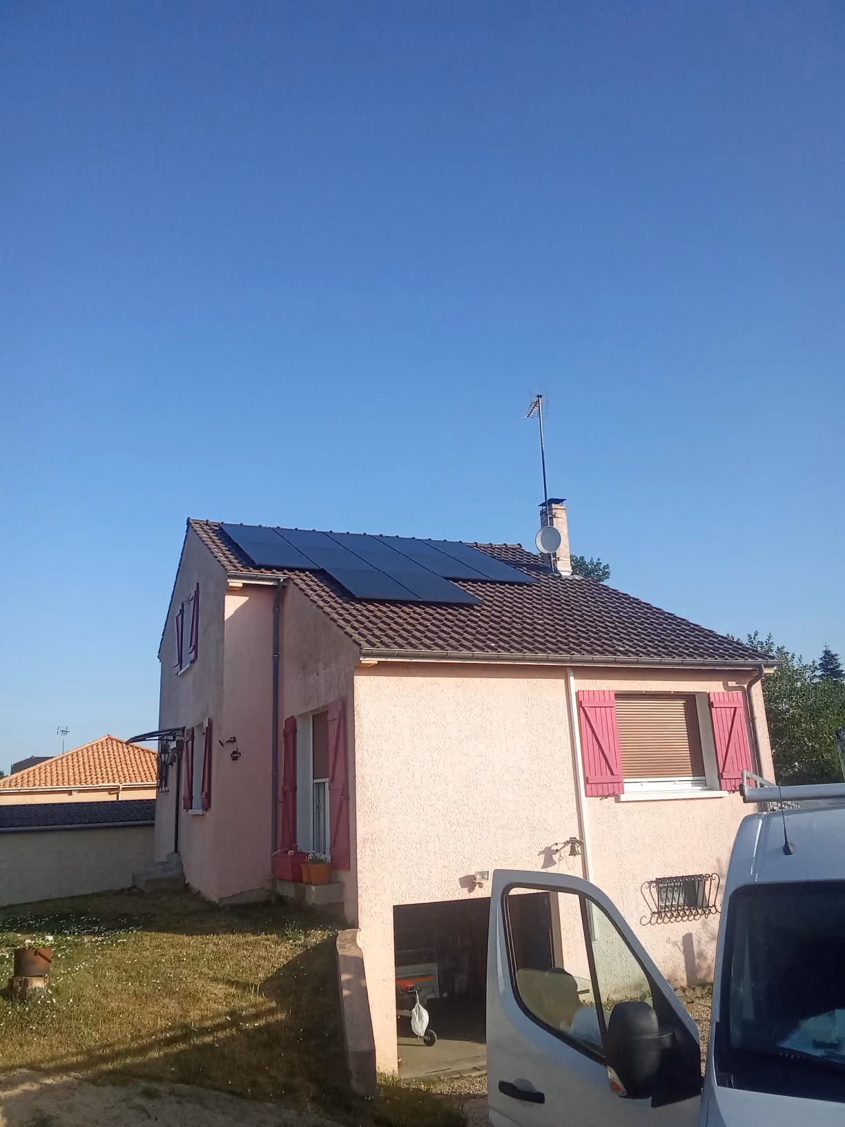 installation-18-panneaux-solaires-bignicourt-sur-marne-marne-marne-d2d4ae-1